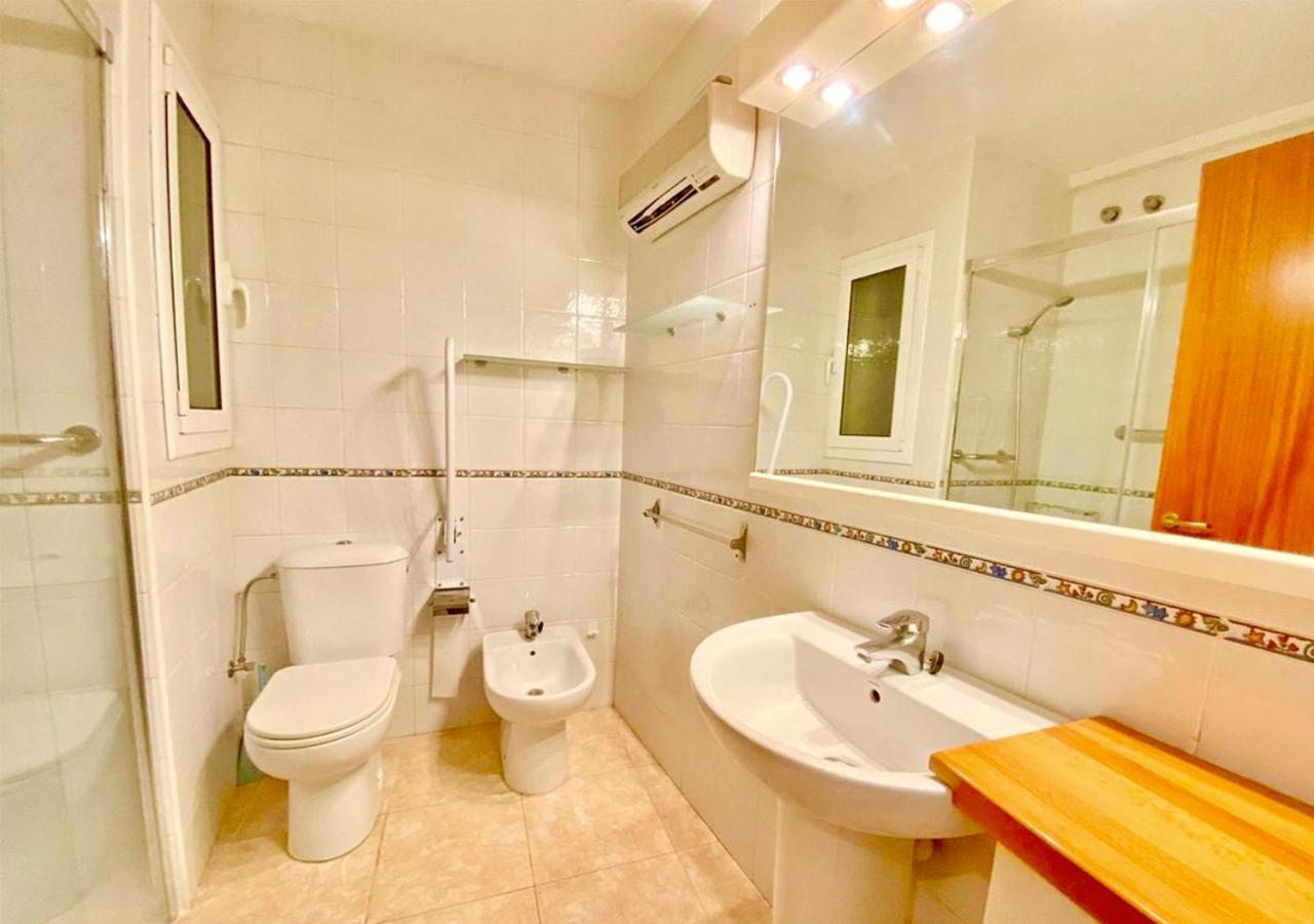 Apartamento Orient En Palamos Tercera Linea De Mar Dış mekan fotoğraf