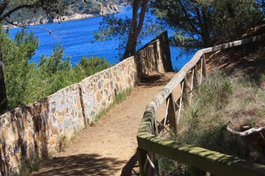 Apartamento Orient En Palamos Tercera Linea De Mar Dış mekan fotoğraf